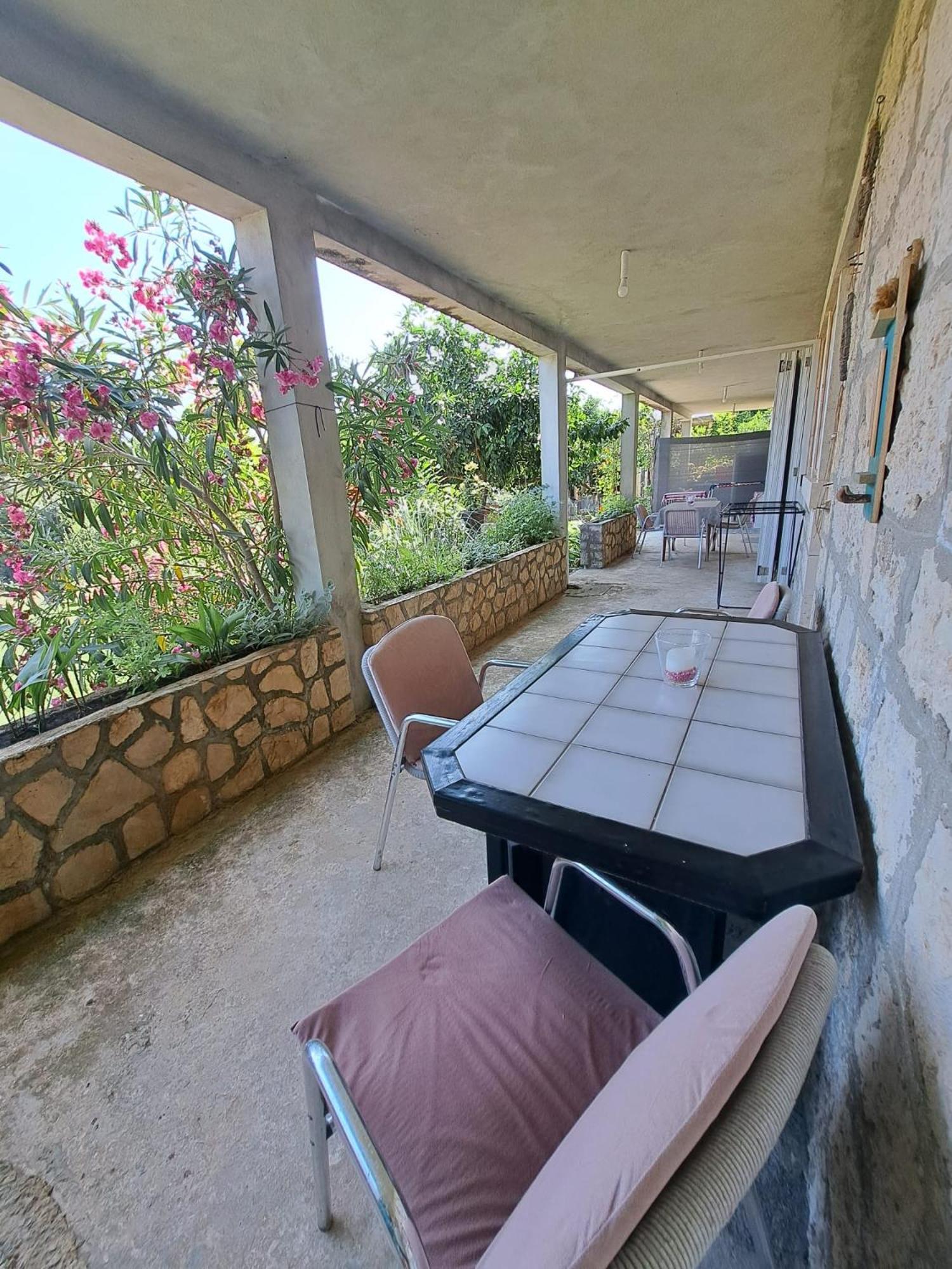 Apartmani Dusica Lumbarda Esterno foto