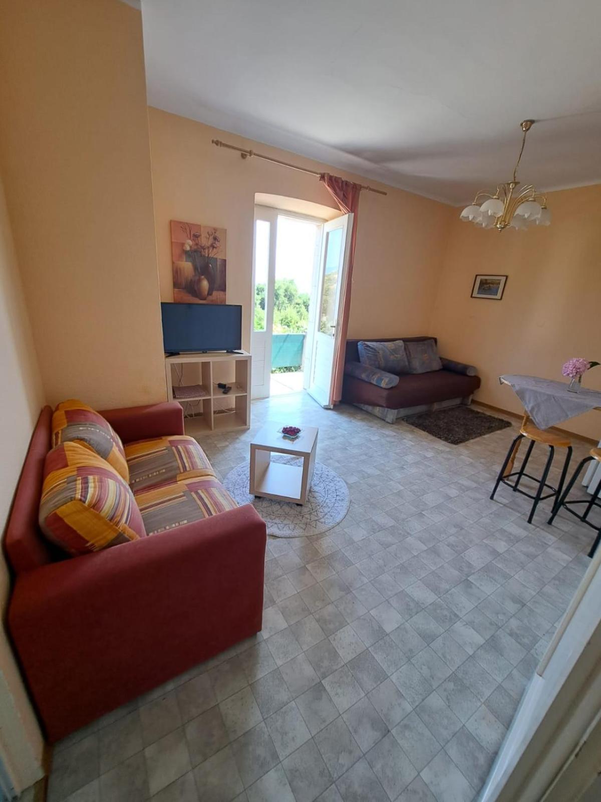 Apartmani Dusica Lumbarda Esterno foto