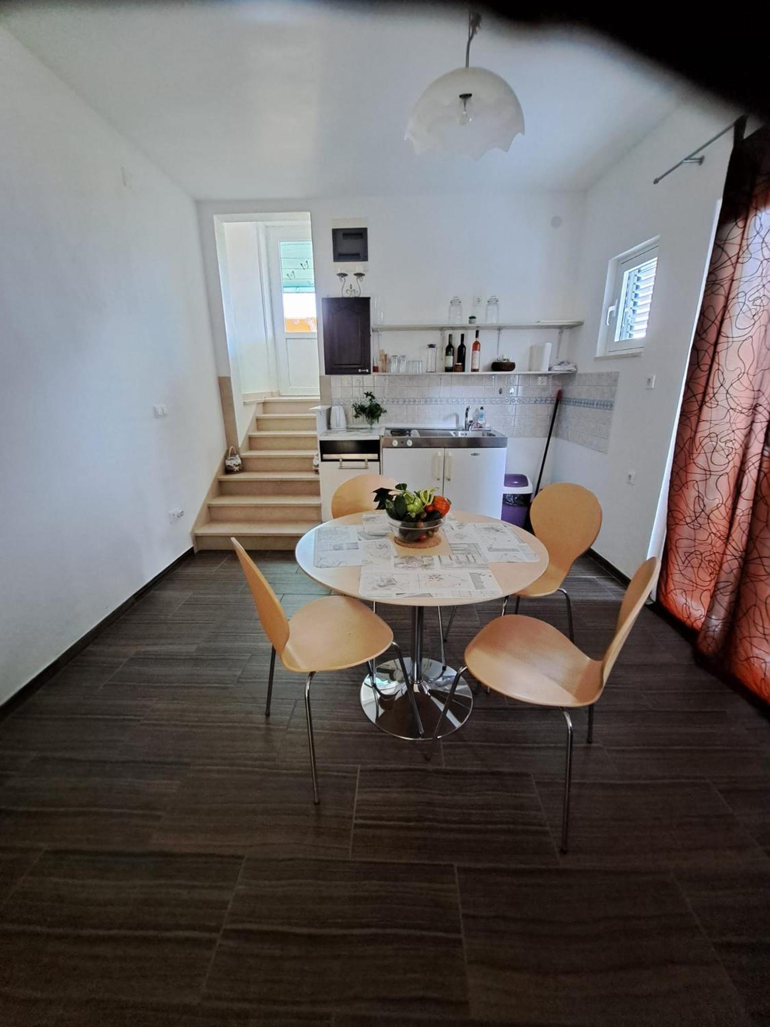 Apartmani Dusica Lumbarda Esterno foto